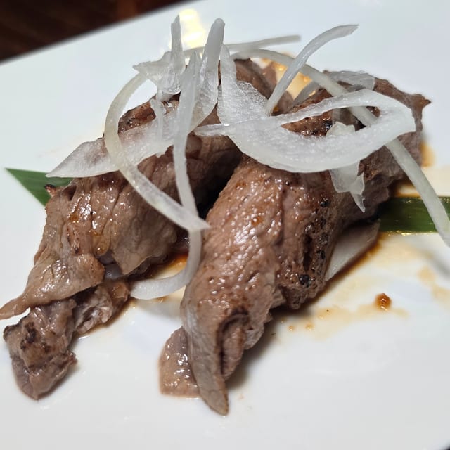 Beef Tataki Sushi (2) Pcs *New*.