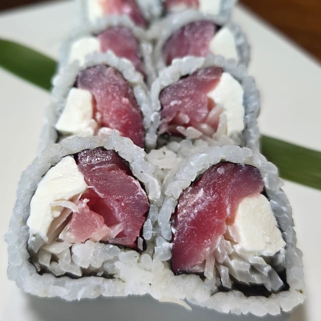Alaska Cut Roll.