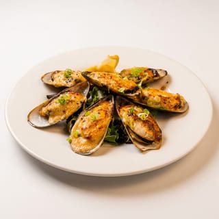 Baked Green Mussels